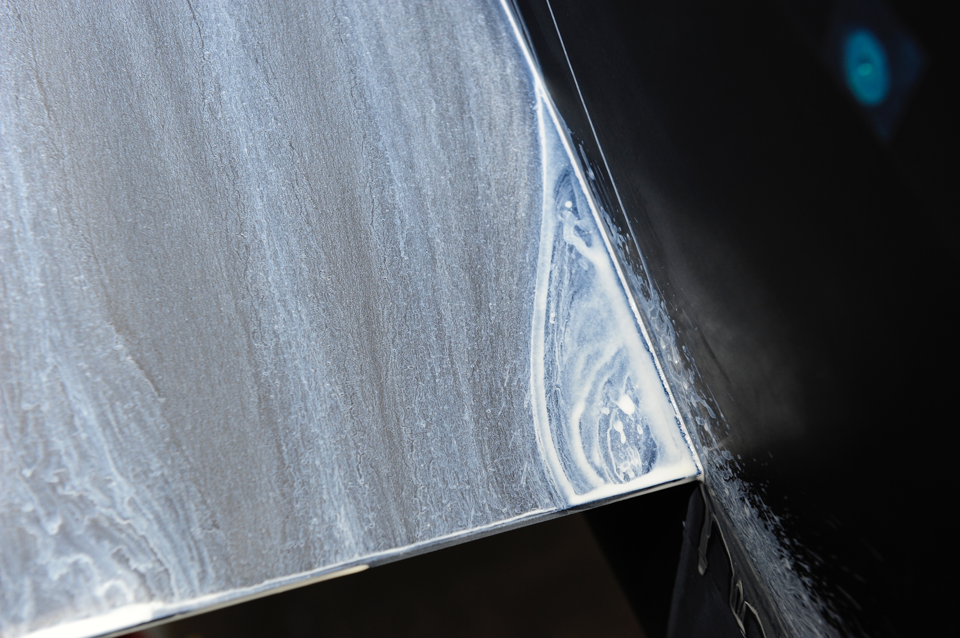 generic picture of JunctureFlow case: corner separation near wing root trailing edge